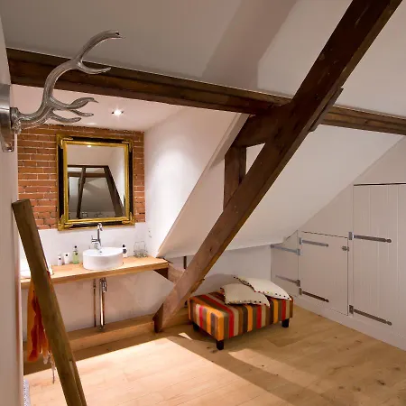 Polder Bed and breakfast 3*
