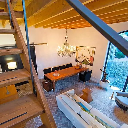 Polder - Boutique Near Eindhoven Bed & Breakfast