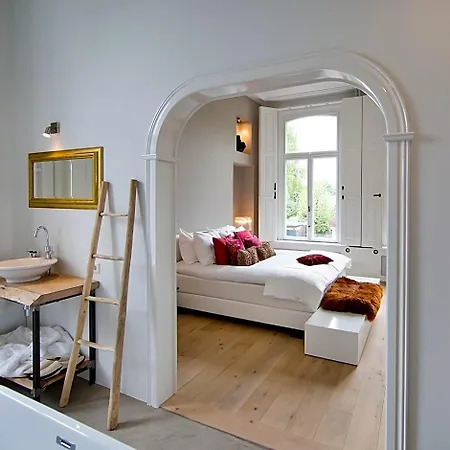 Polder - Boutique Near Eindhoven Bed & Breakfast 4*