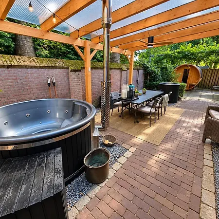 Polder - Boutique Near Eindhoven Bed & Breakfast