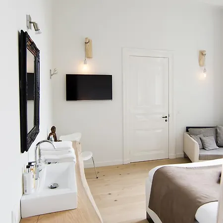 波尔德别墅 住宿加早餐酒店 4*